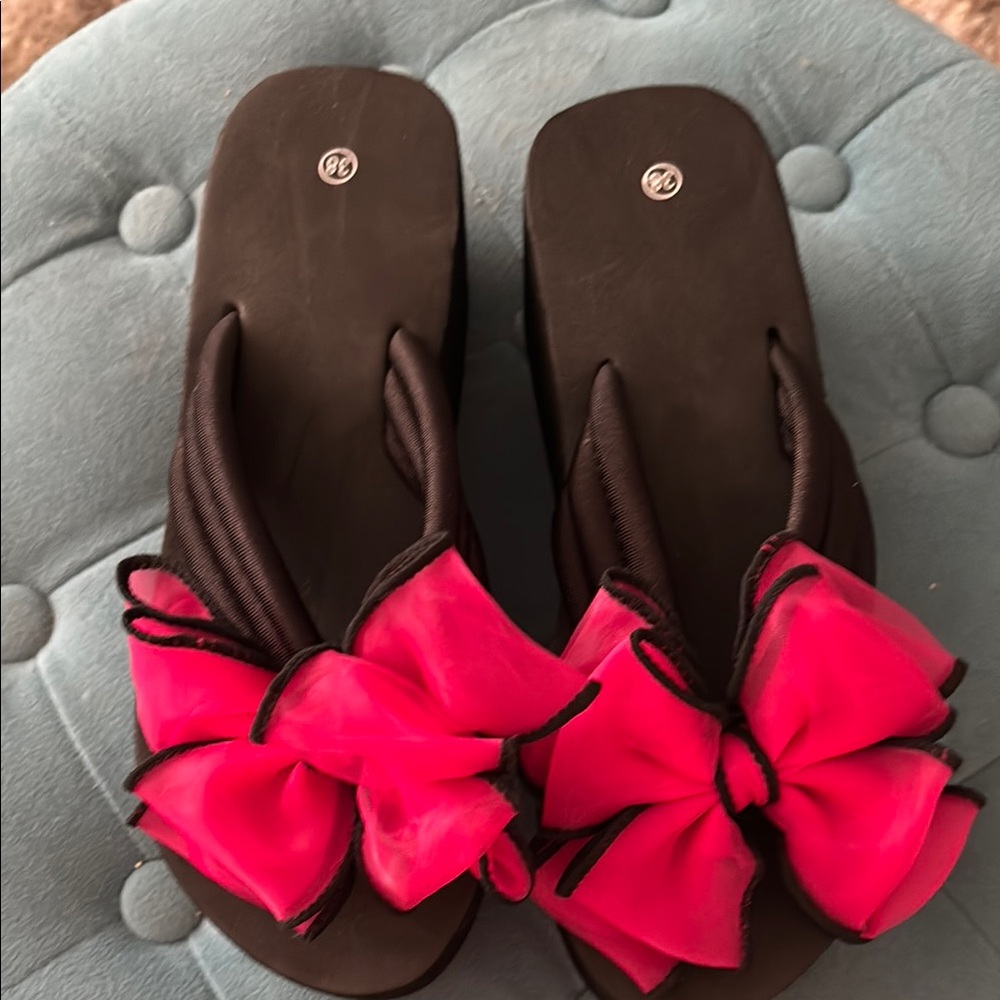 Women's Black Sandals with Hot Pink Bow